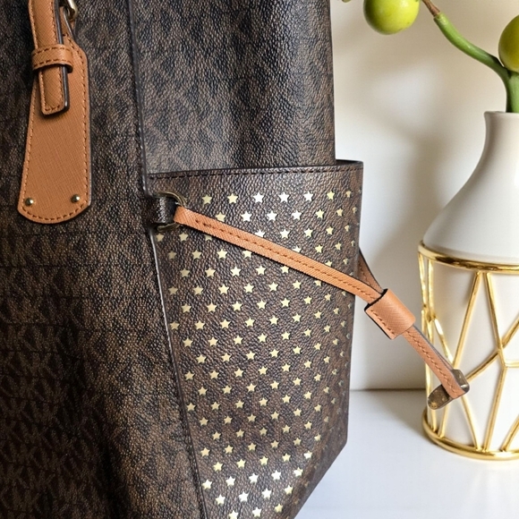 Michael by Michael Kors Voyager Small Logo Tote 2‑Tone Brown Star Side Pockets - Picture 14 of 16